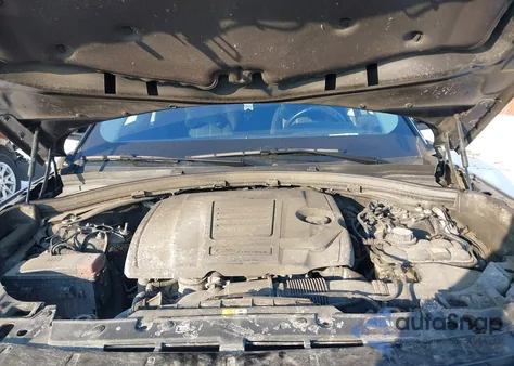 2021 Land Rover Range Rover Velar P250 S z USA, uszkodzony, nr VIN SALYJ2EXXMA308920